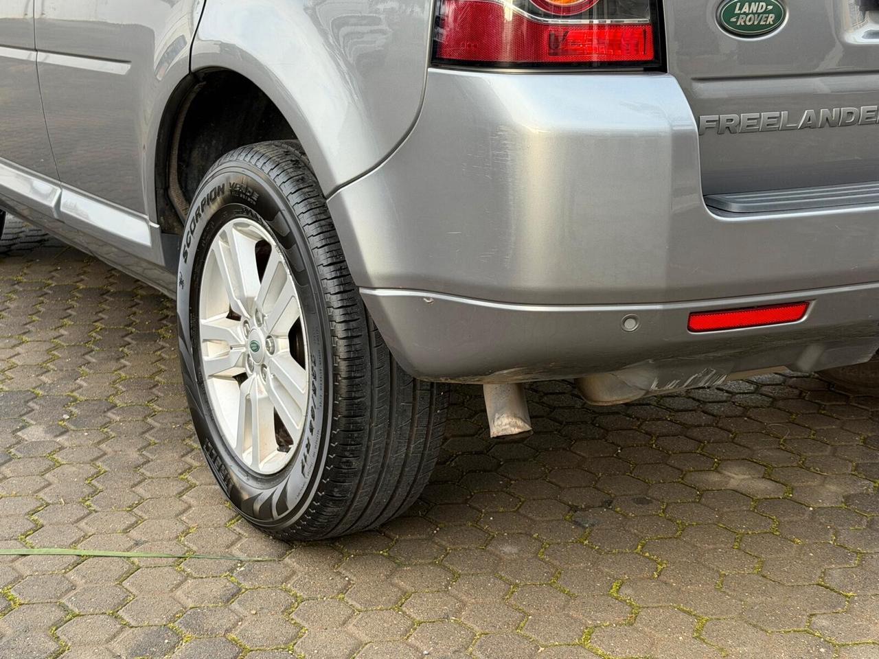 Land Rover Freelander 2.2 TD4 S.W. SE