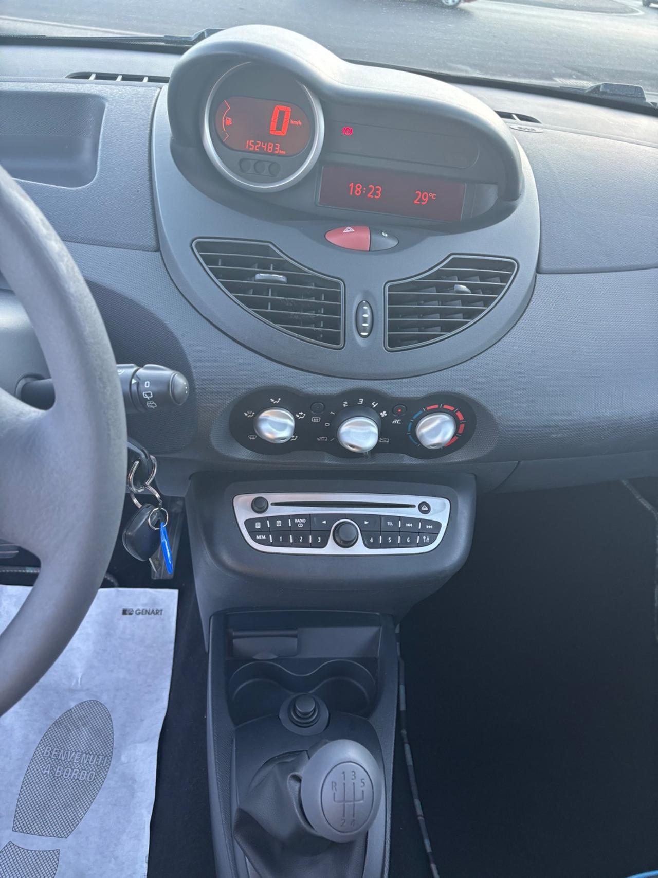 Renault Twingo 1.2 16V BVR Live