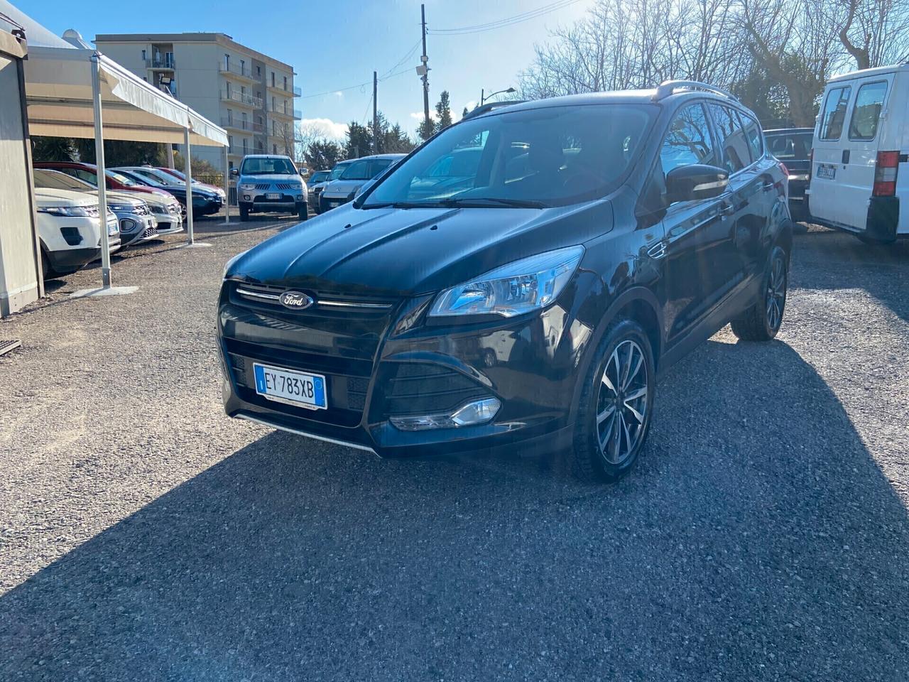 Ford Kuga Titanium ( KM Certificati)