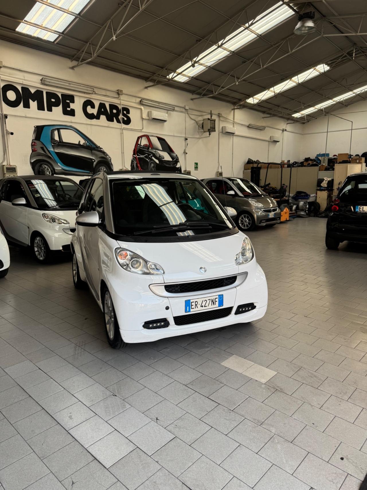 Smart ForTwo 451 benzina 52kw 71cv cabrio cappotta rossa