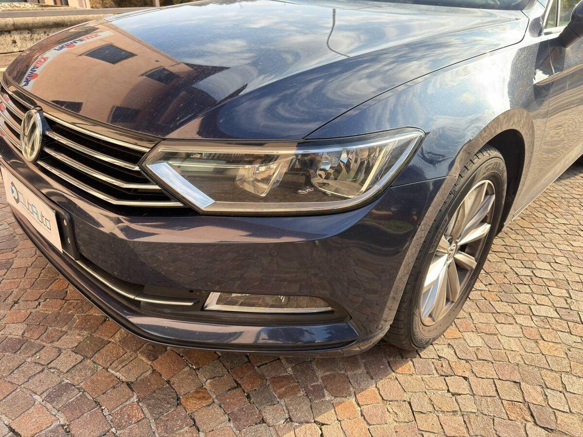 Volkswagen Passat 2.0 tdi Highline Executive 150cv