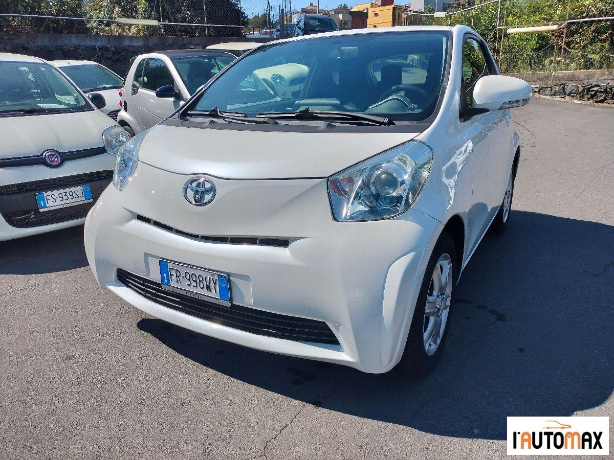 TOYOTA - iQ 1.0 Sol