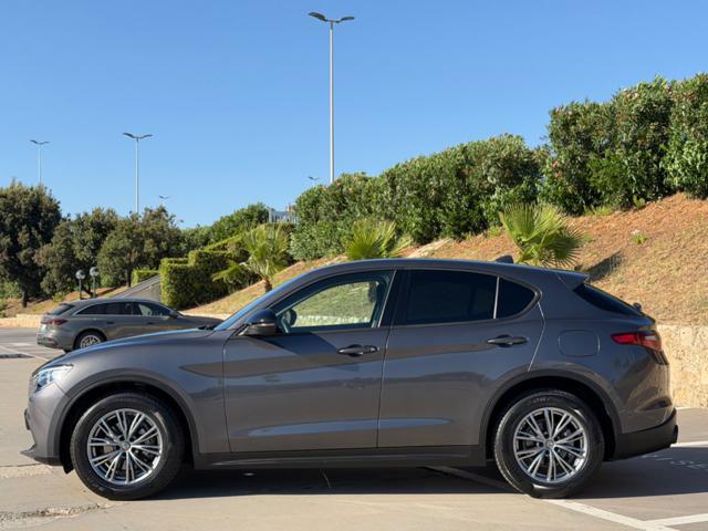 ALFA ROMEO Stelvio 160CV+RETROCAMERA+2PDC+PACK BLACK