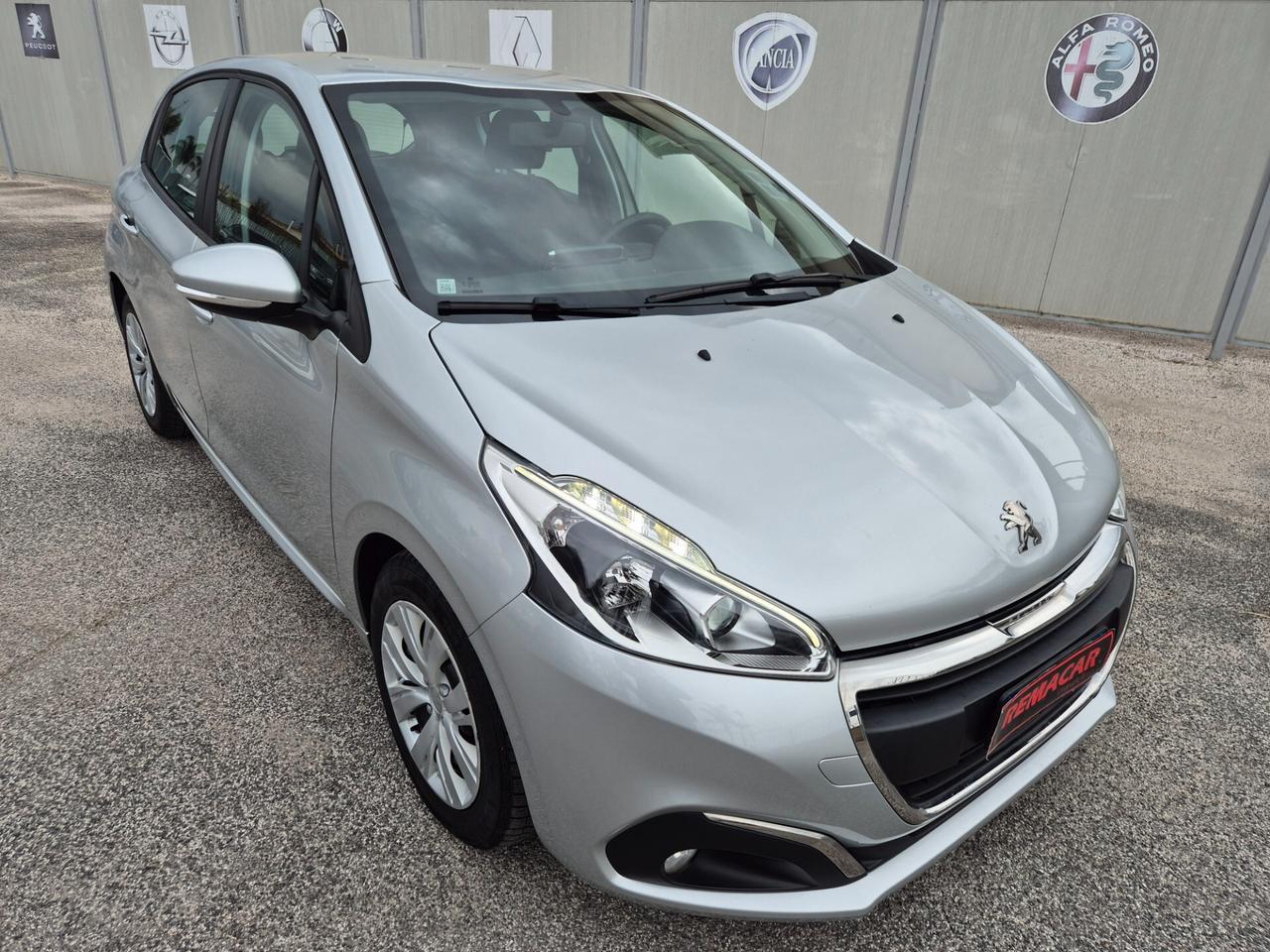 Peugeot 208 RESTAYLING 1.6 TDI 75 CV ALLURE NUOVA 2018