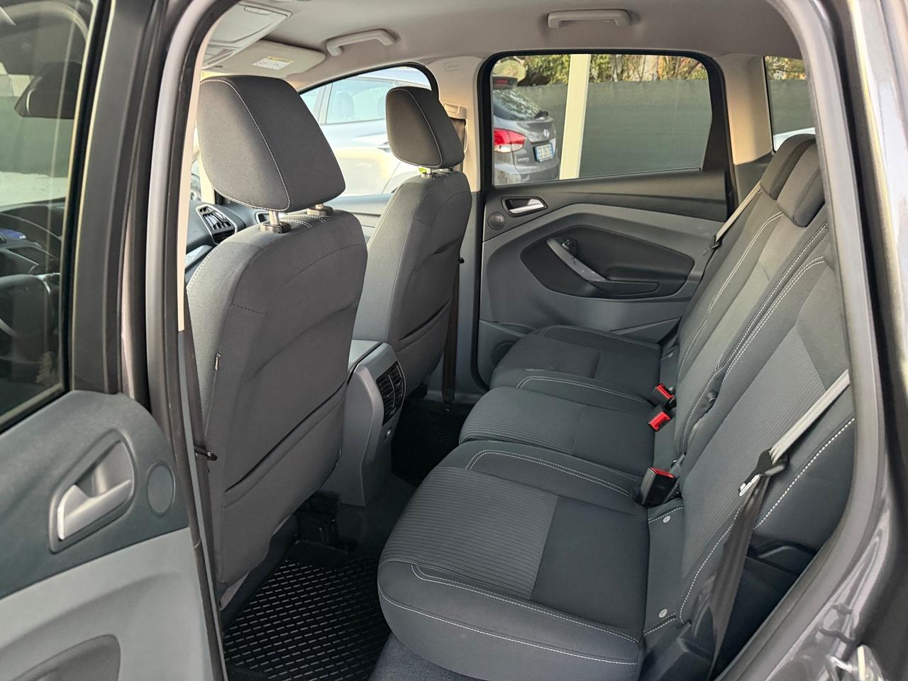 Ford C-Max 1.6 TDCi 115CV Titanium