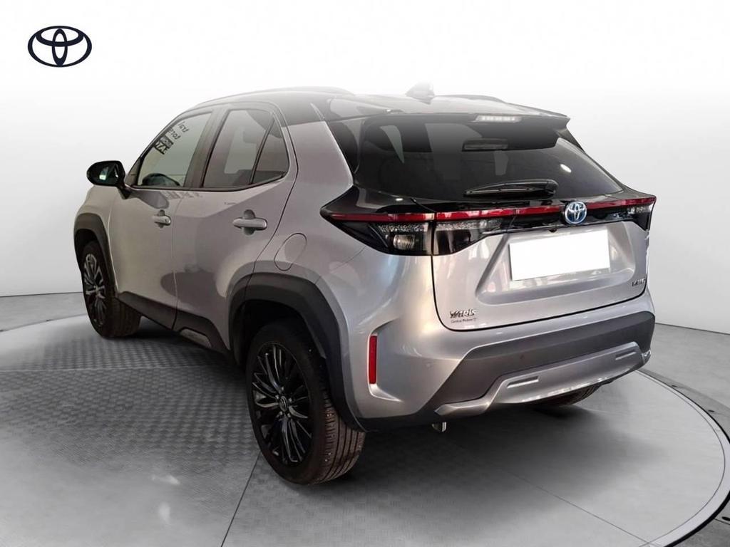 Toyota Yaris Cross 1.5 H Adventure FWD E-CVT
