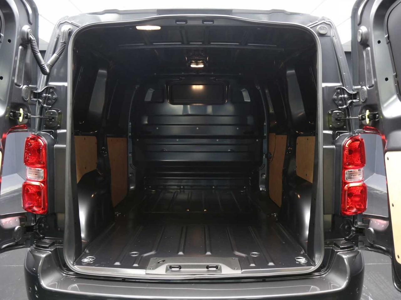 Citroen Jumpy 2.0 BlueHDi 140 #10243