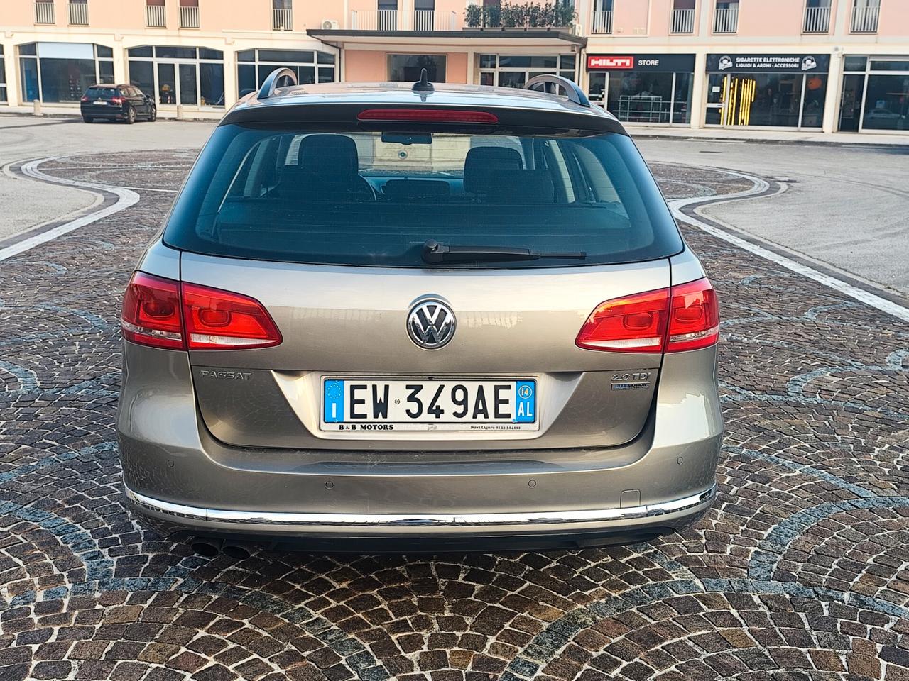 Volkswagen Passat Var. 2.0 TDI Highline BlueM.Tech.