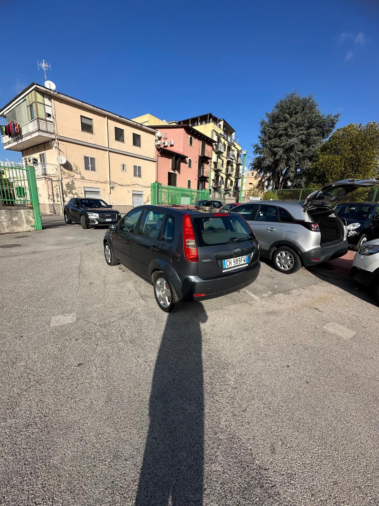 Ford Fiesta 1.2 16V 5p. Ghia