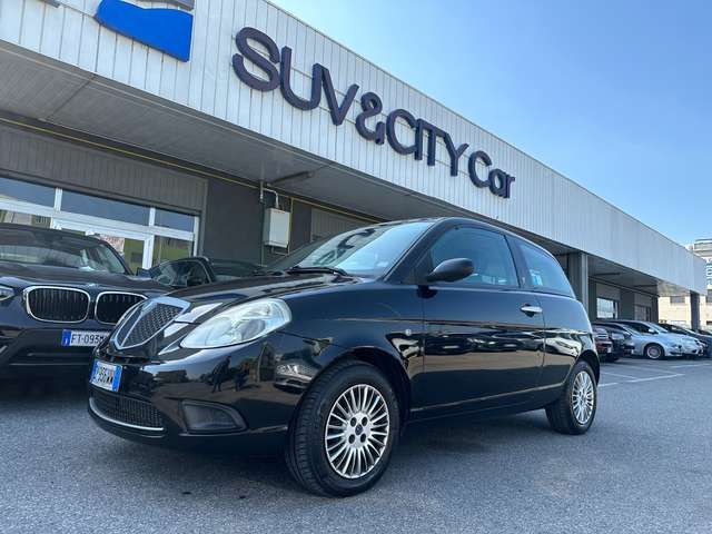 Lancia Ypsilon Ypsilon 1.2 / NEOPATENTATI