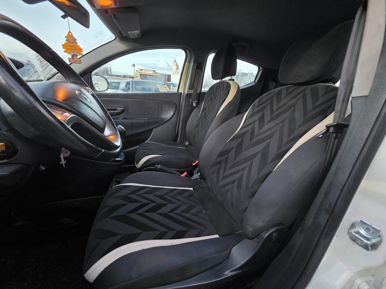 Lancia Ypsilon 1.3 MJT 16V 95 CV 5 porte S&S Platinum