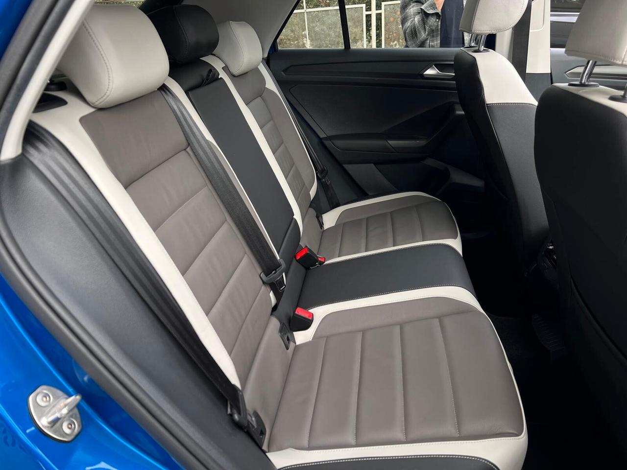 Volkswagen T-Roc 1.6 TDI SCR Style BlueMotion Technology