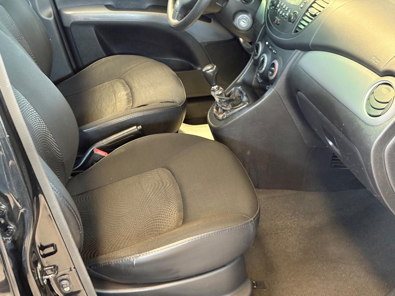 Hyundai i10 1.2 16V Sound Edition