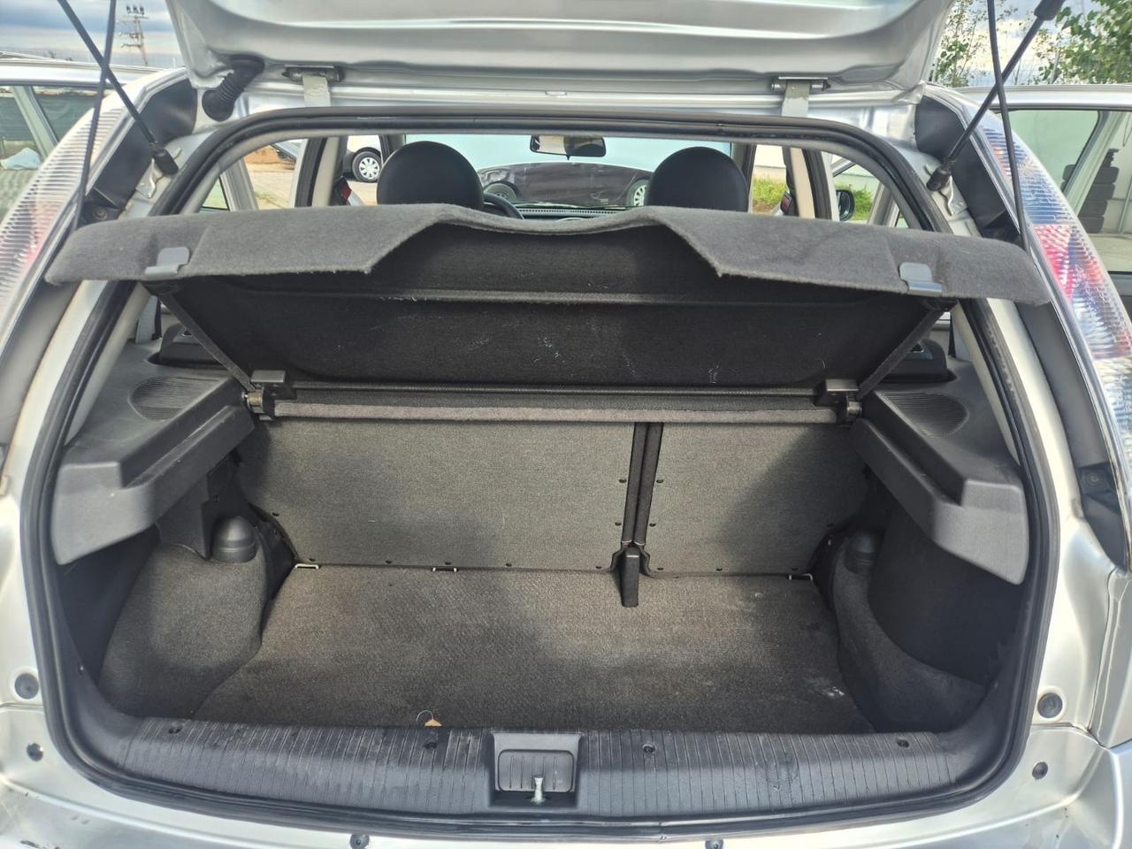 Opel Corsa 1.2 5 porte Cosmo