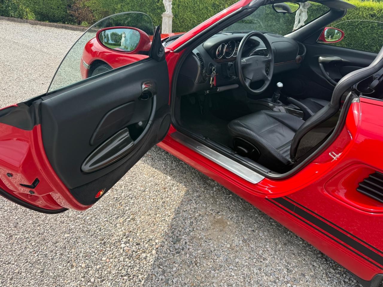 Porsche Boxster 2.5i 24V cat