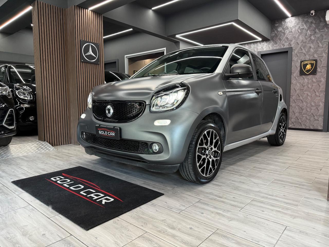 Smart ForFour 70 1.0 twinamic Superpassion Navi Xenon PRONTA CONSEGNA VISIBILE IN SEDE