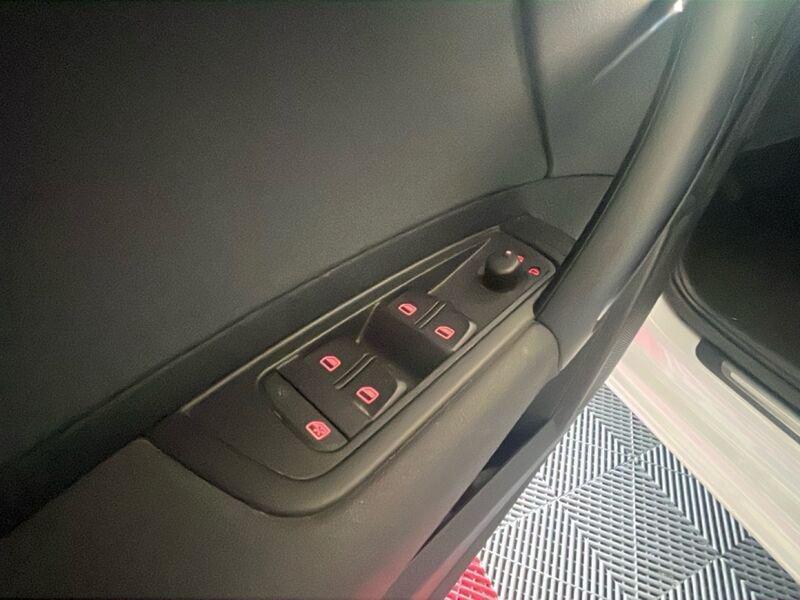 Audi A1 1.6 TDI S line edition