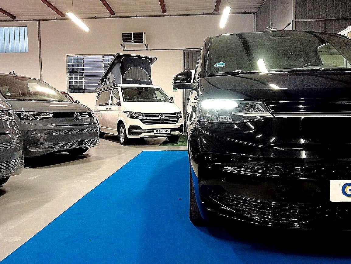 Volkswagen T7 Multivan TDI DSG 7P GANCIO + PORTE E BAULE ELETTRICO