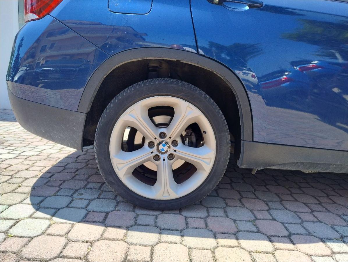 BMW - X1 - xDrive20d
