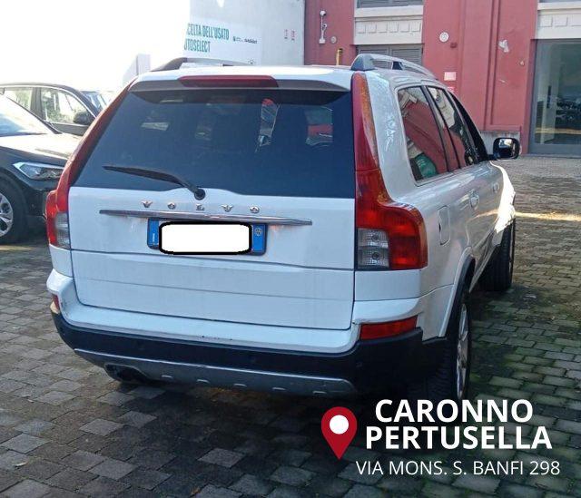 VOLVO XC90 D5 AWD Geartronic Executive 7 posti/gancio traino