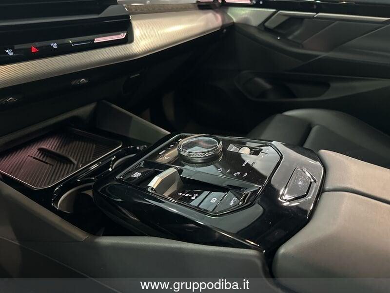 BMW Serie 5 G60 Berlina 520d 48V xdrive MSport auto