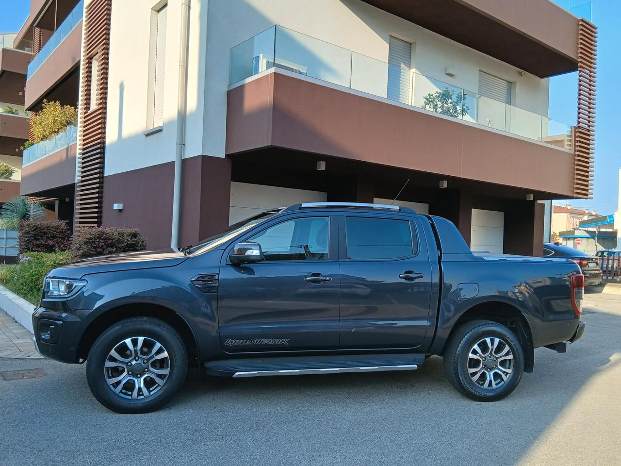 Ford Ranger 2.0 4x4 aut. 213 CV DC Wildtrak 5 posti tua a € 312 mese