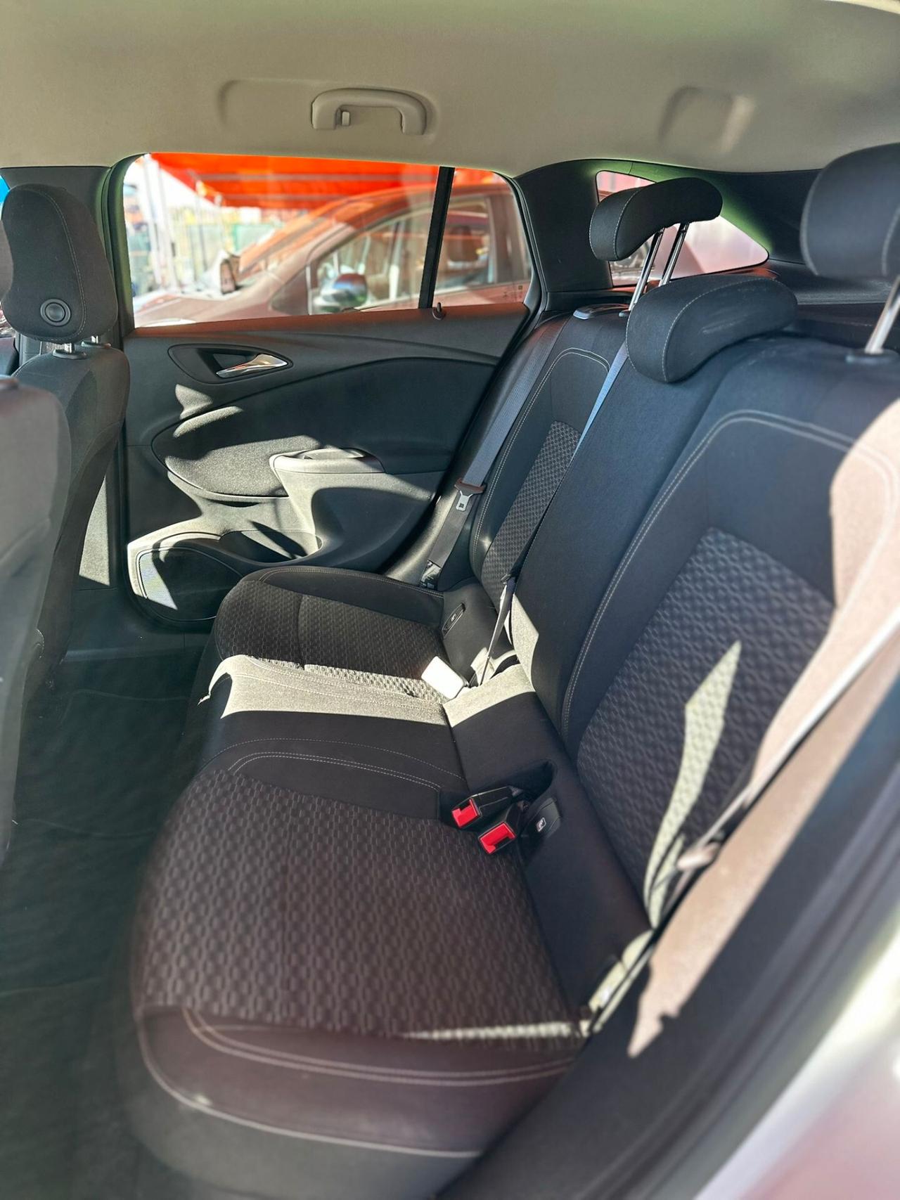 Opel Astra 1.6 CDTi 136CV aut. Sports Tourer Dynamic
