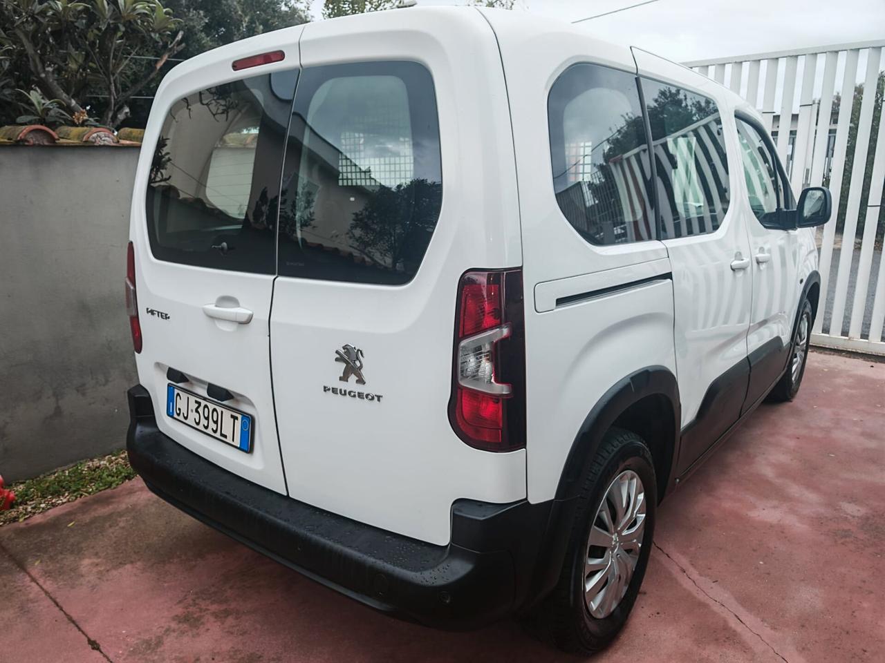 Peugeot Rifter BlueHDi 100 S&S Active Pack Standard