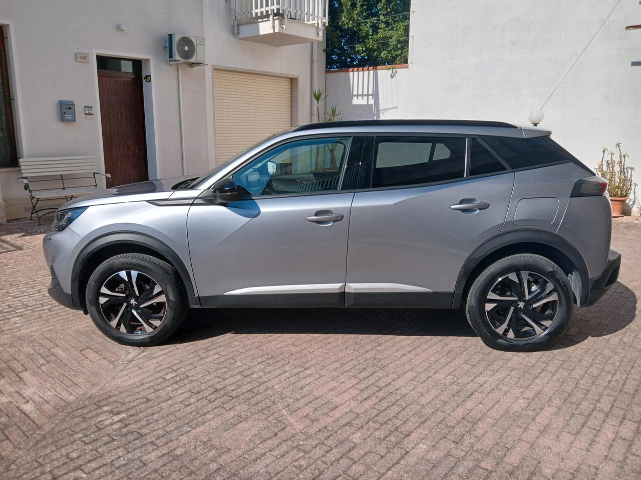 Peugeot 2008 Benzina Gancio traino