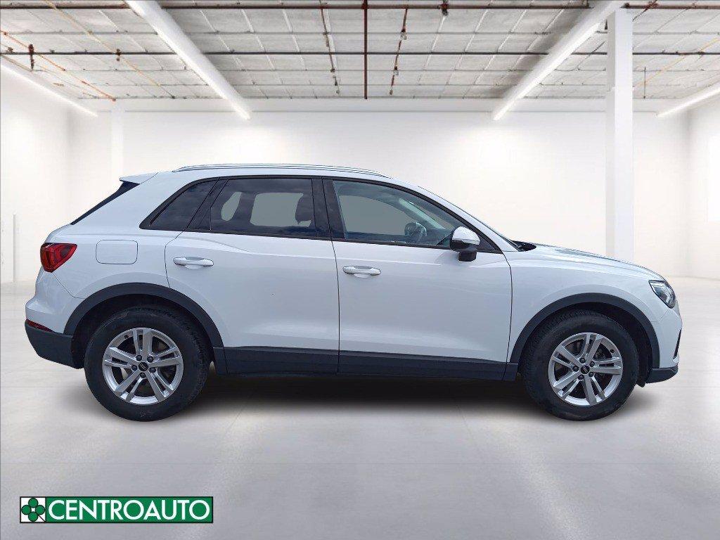 AUDI Q3 35 2.0 tdi Business quattro s-tronic del 2023