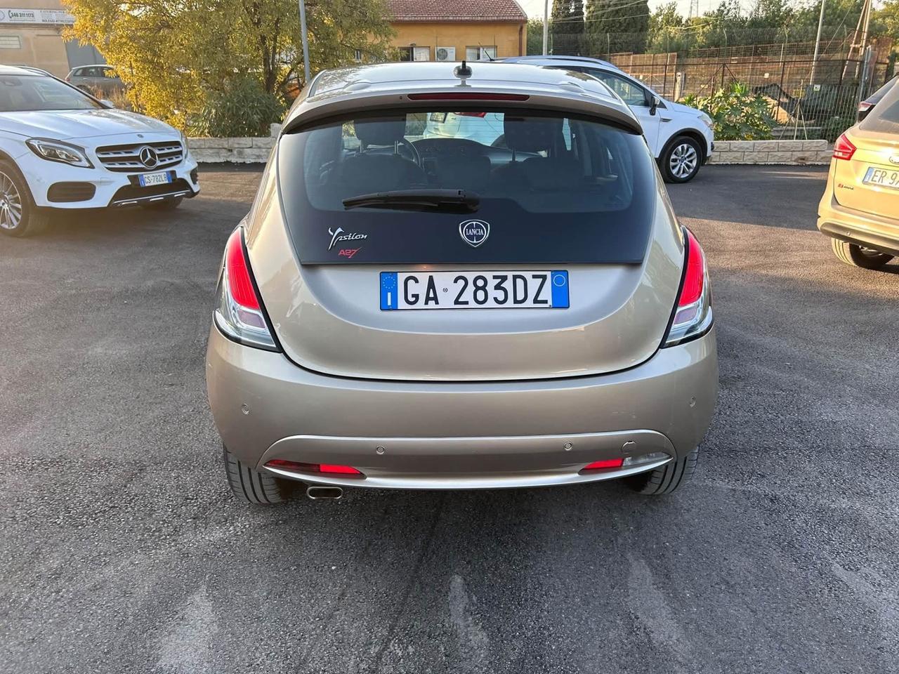 Lancia Ypsilon 1.2 69 CV 5 porte S&S Gold