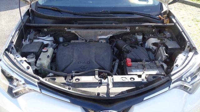 TOYOTA RAV 4 2.0 D-4D 2WD 143cv, versione "Lounge", Garanzia..