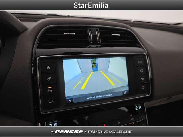 Jaguar XE XE 2.0 D Turbo 180 CV AWD aut. Prestige Business