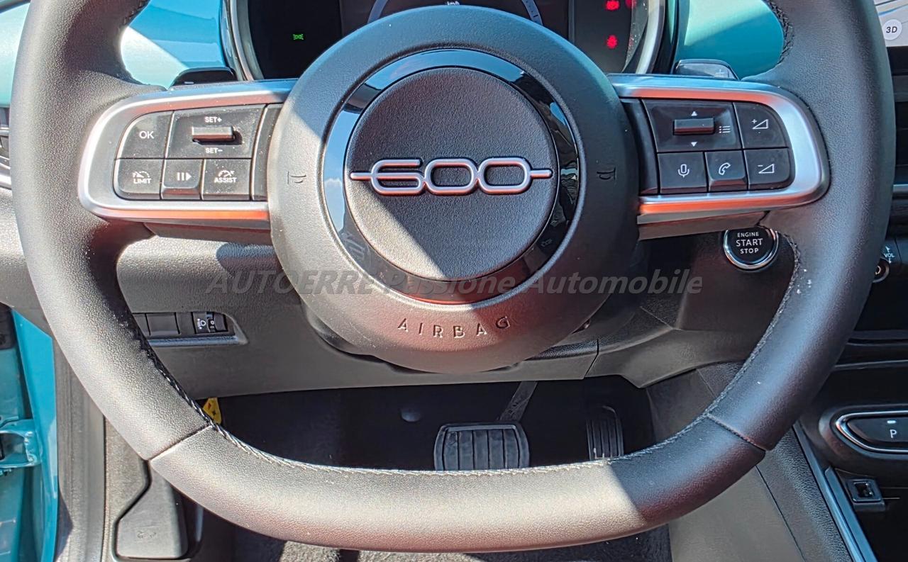 Fiat 600 Hybrid 145 CV DCT MHEV La Prima