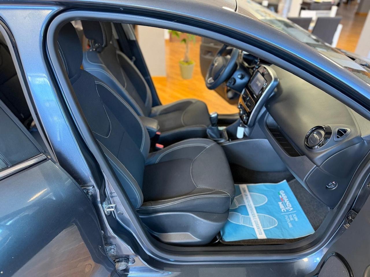 Renault Clio dCi 8V 75CV Start&Stop 5 porte Energy Zen