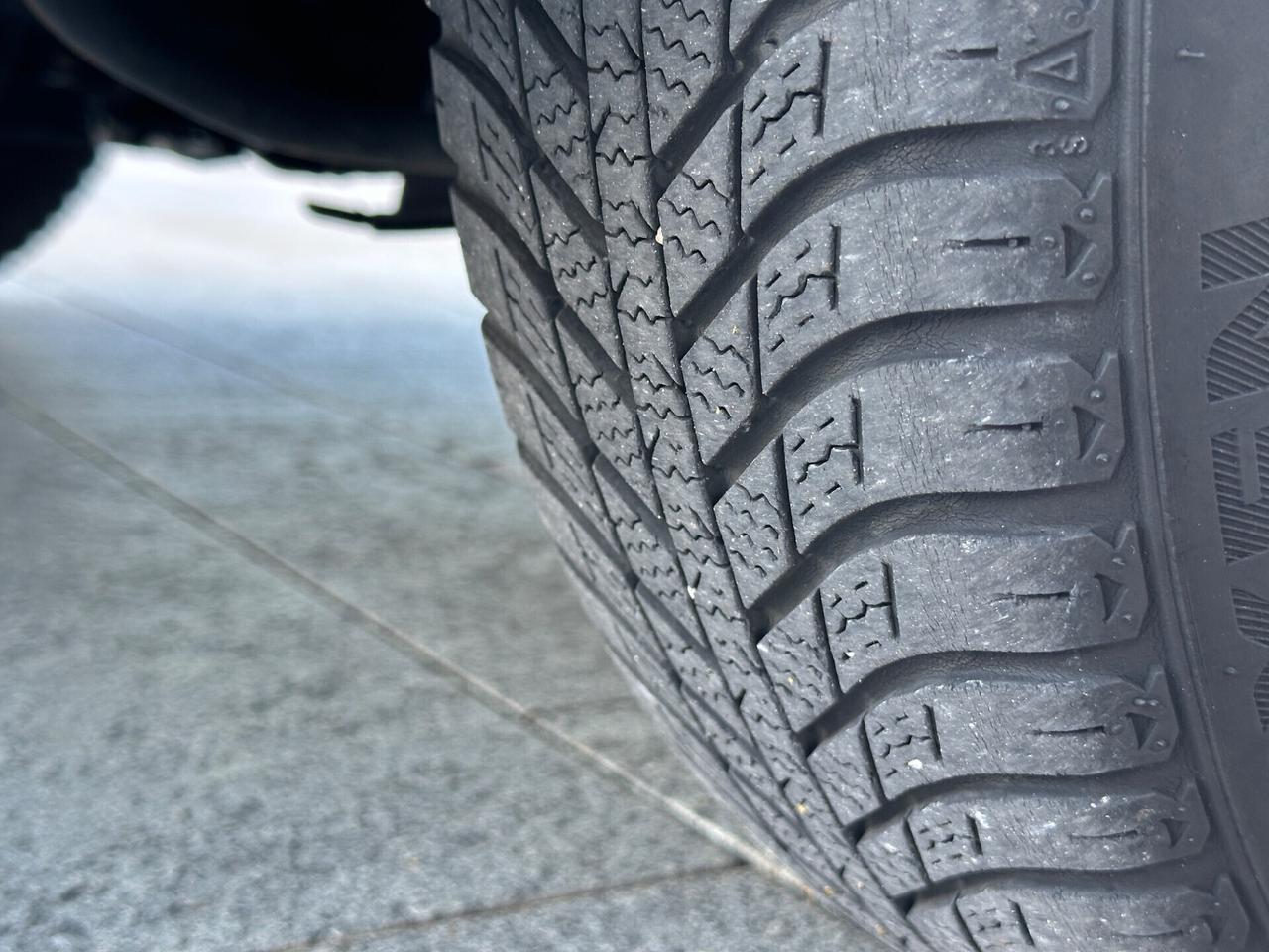 Renault Twingo 1.2i cat Authentique Neopatentati