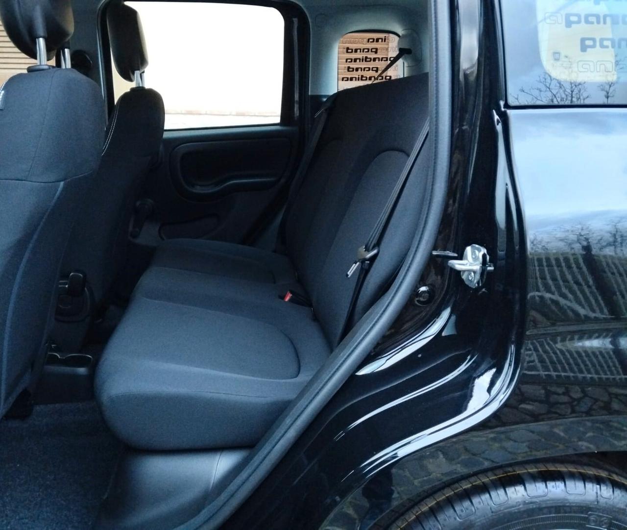 Fiat Panda 1.0 FireFly S&S Hybrid Pandina