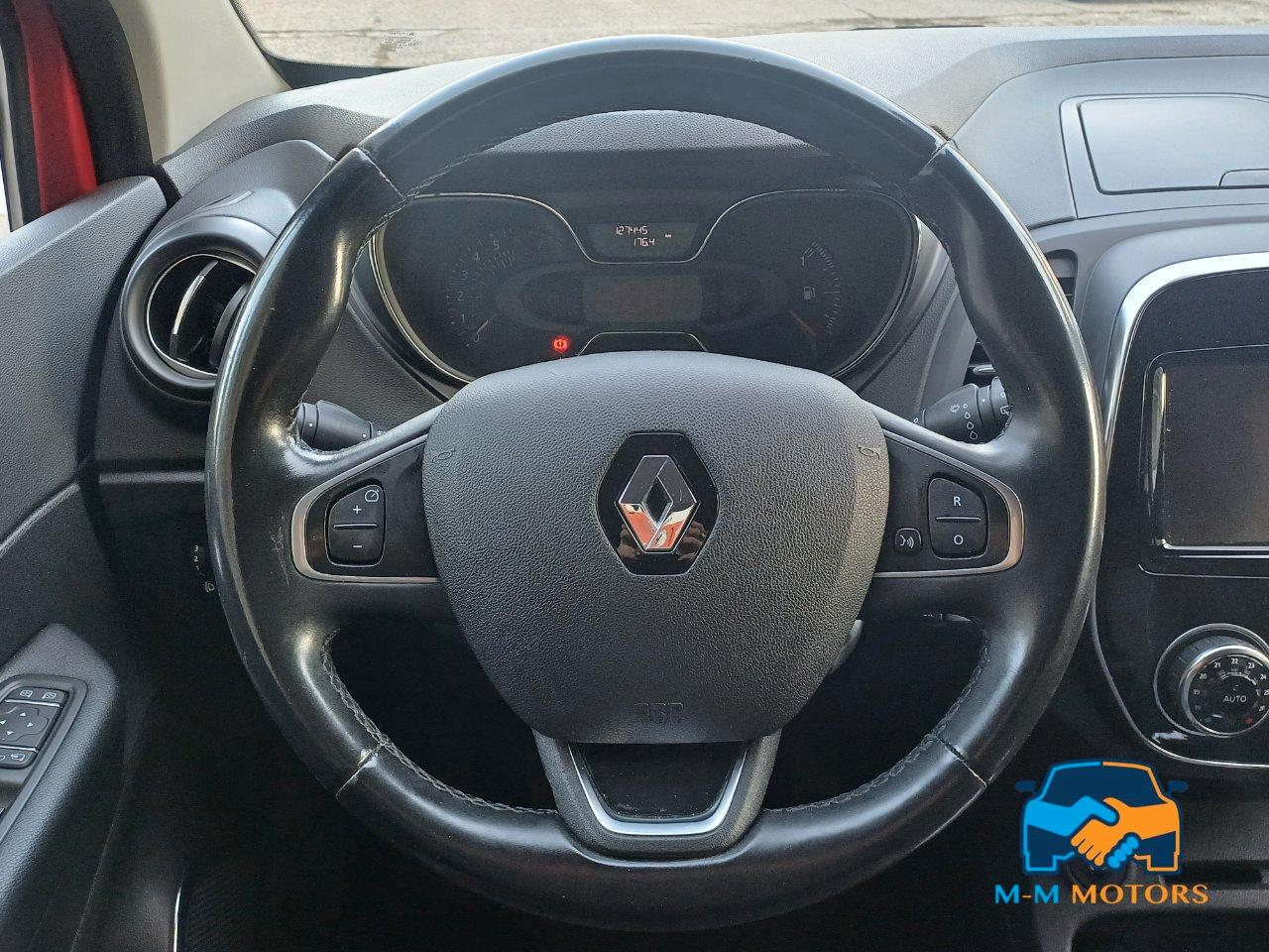 Renault Captur 0.9 tce Intens (energy r-link) 90cv E6