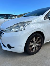 Peugeot 208 1.2 VTi 82 CV 5 porte Access