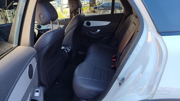 MERCEDES-BENZ GLC 220 d 4Matic Sport "NAVI"BLACK