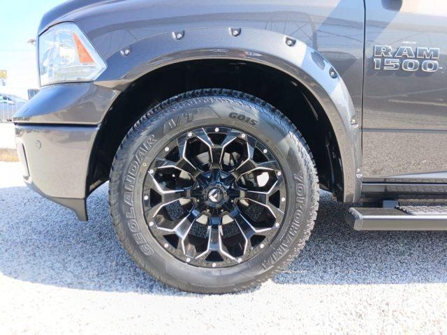 DODGE RAM 1500 5.7 GPL V8 Laramie Chrome N1