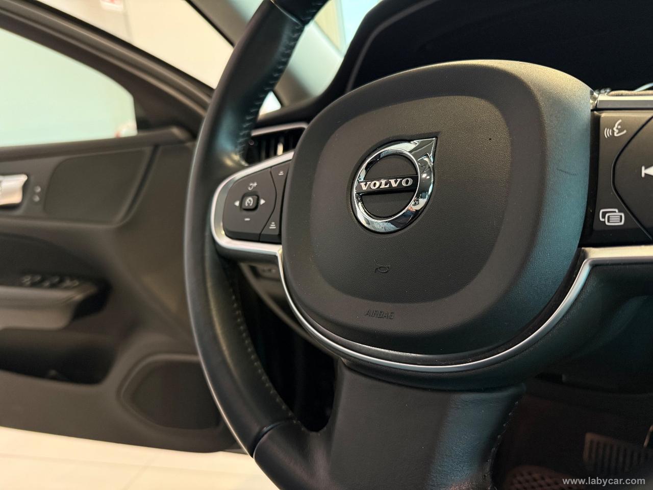 VOLVO V60 D3 Momentum Business