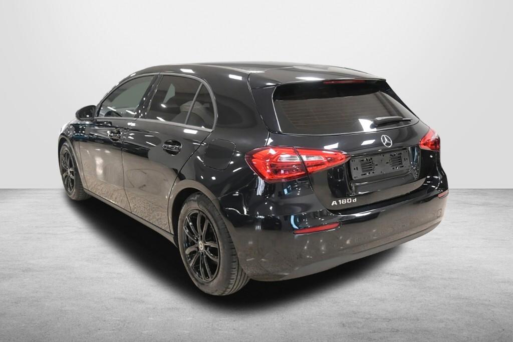 MERCEDES-BENZ A 180D 116CV AUTOMATIC BUSINESS SOLUTION ( NAVI - CRUISE - TELECAMERA POST. )