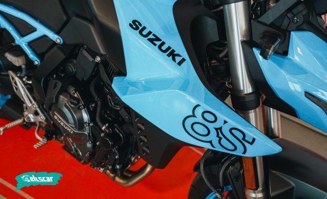 SUZUKI GSX-8S 800