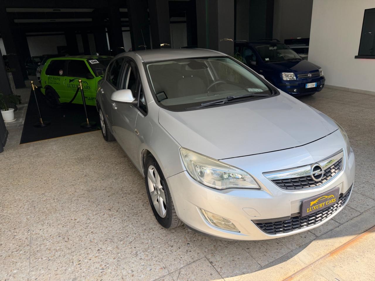 Opel Astra 1.7 CDTI 110CV 5 porte 2010