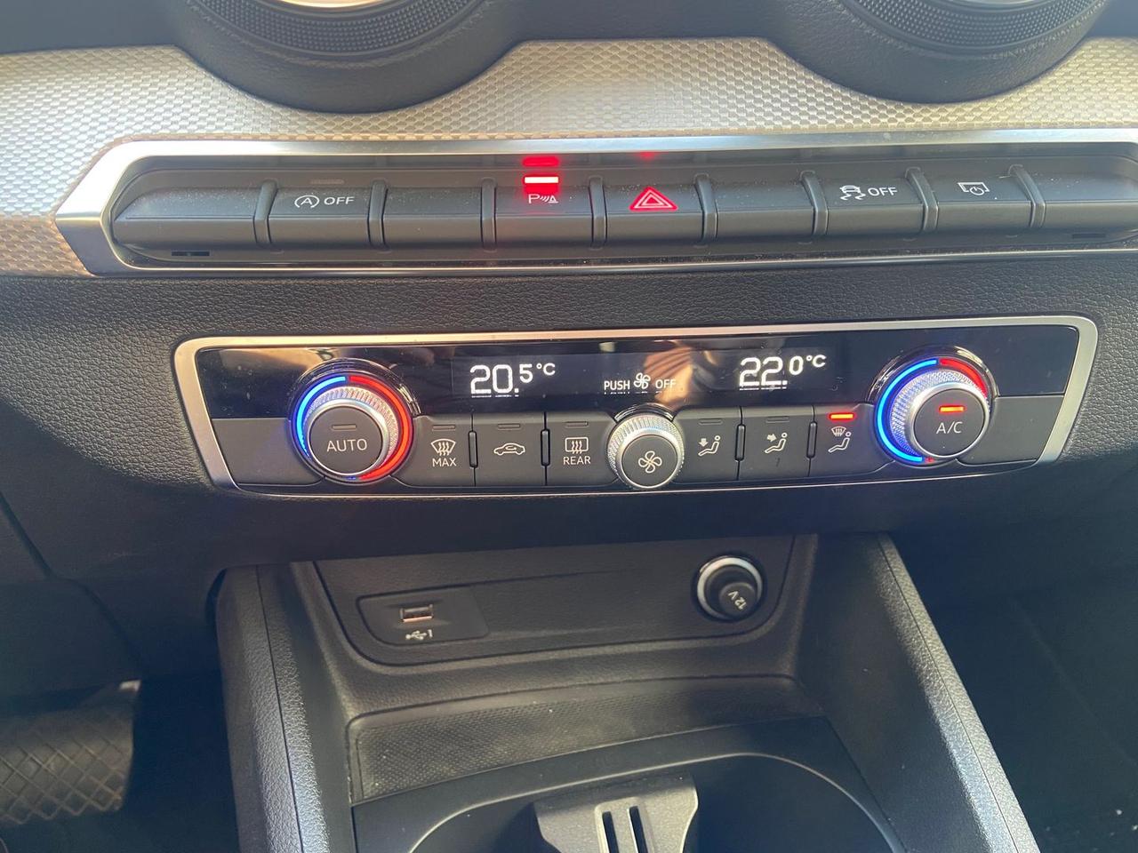 Audi Q2 Business Advanced 1.5 35 TFSI #9476