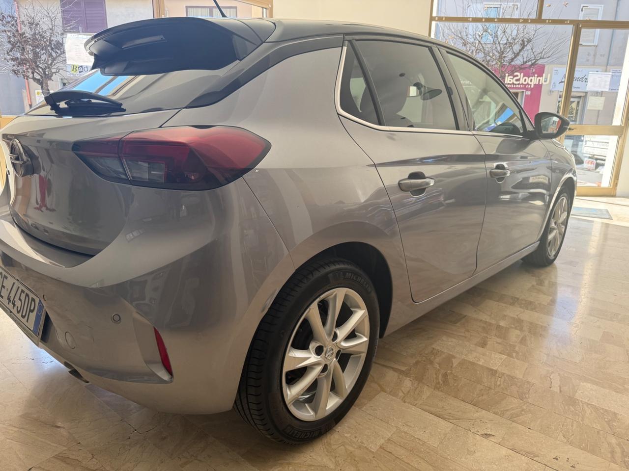 Opel Corsa 1.2 Edition