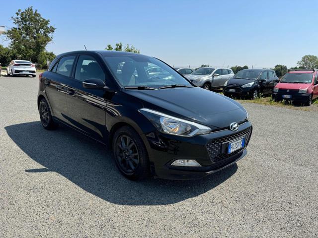 HYUNDAI i20 1.1 CRDi 12V 5 porte Blackline
