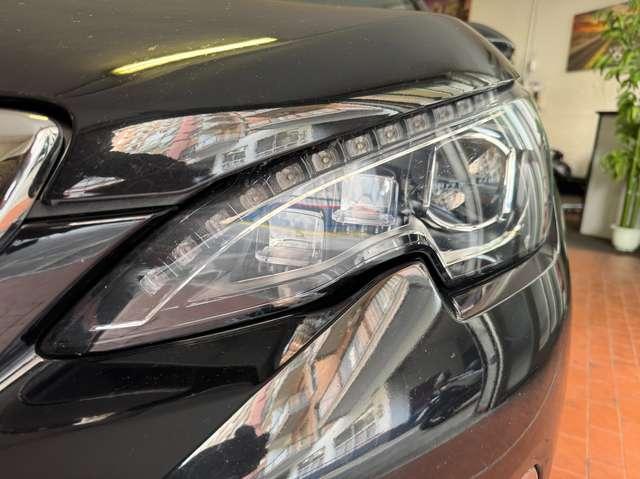 Peugeot 308 308 II 2018 SW SW 1.2 puretech t GT Pack s