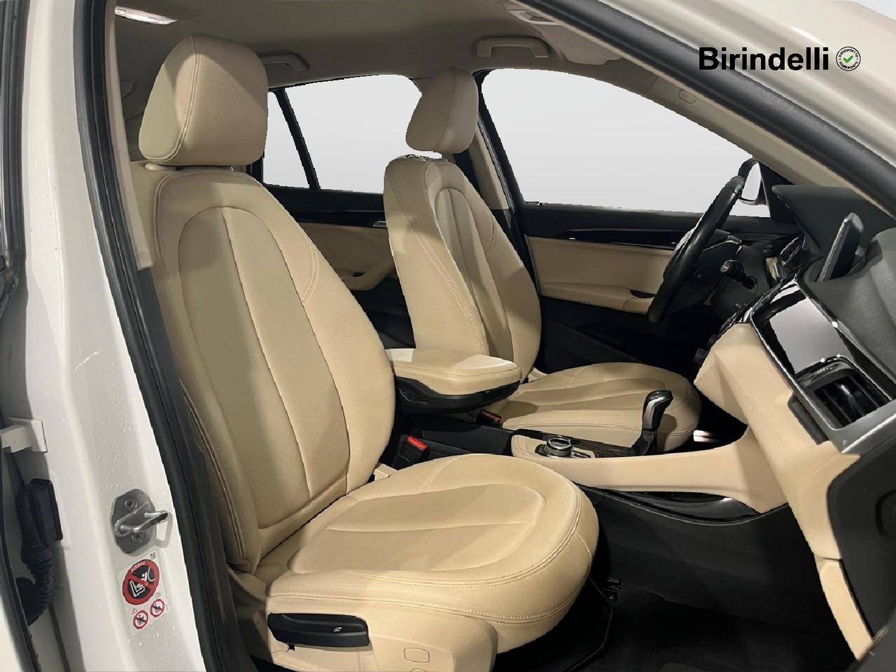 BMW X1 (F48) - X1 sDrive16d xLine